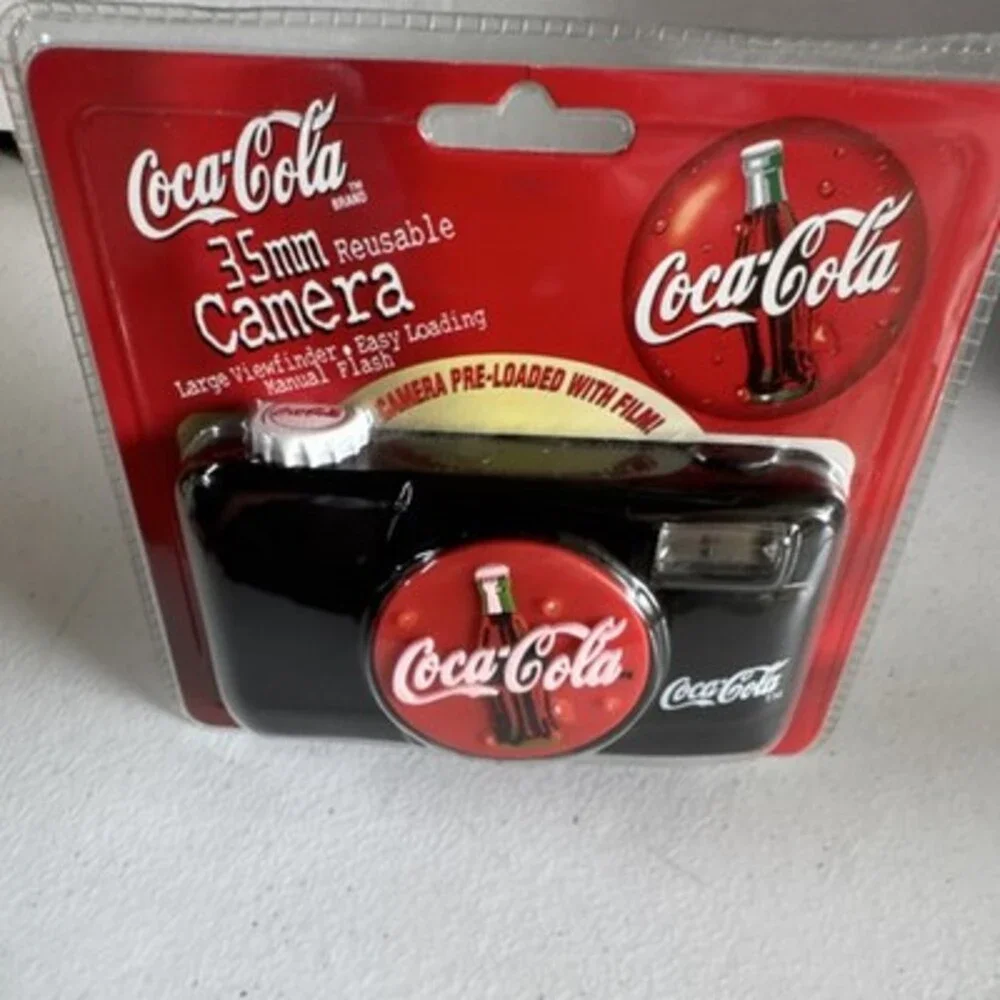 Coca-Cola 35mm Reusable Camera Black Manual Flash Large Viewfinder Easy Loading